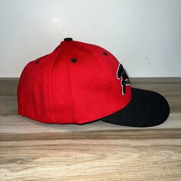Vintage CINCINNATI REDS Cap Mens Large Red And Black Red Stick Sports Fitted - Picture 2 of 8